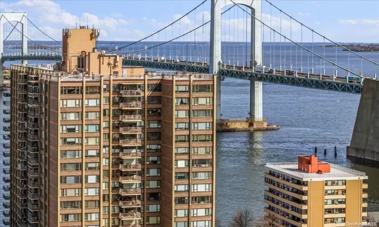 166-25 Powells Cove Blvd, New York, NY, 2 Bedrooms Bedrooms, 5 Rooms Rooms,2 BathroomsBathrooms,Residential,For Sale,Powells Cove Blvd,L3537352