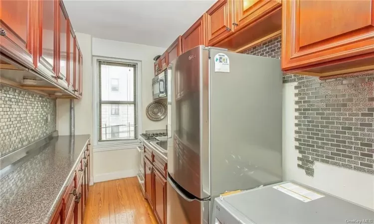 3000 Valentine Avenue, New York, NY, 1 Bedroom Bedrooms, 3 Rooms Rooms,1 BathroomBathrooms,Residential,For Sale,Valentine,H6238248