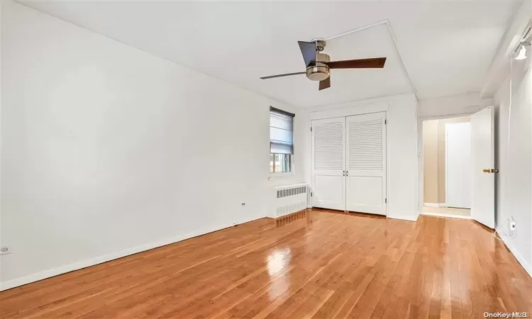 241-20 Northern Blvd, New York, NY, 1 Bedroom Bedrooms, 4 Rooms Rooms,1 BathroomBathrooms,Residential,For Sale,Northern Blvd,L3539067