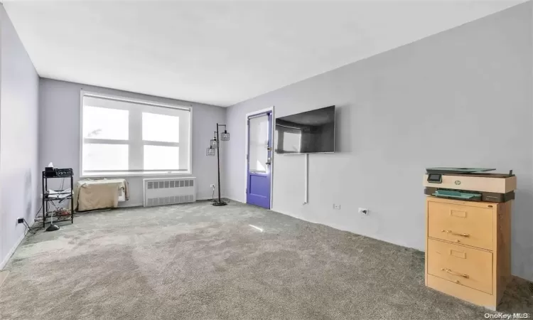 241-20 Northern Blvd, New York, NY, 1 Bedroom Bedrooms, 4 Rooms Rooms,1 BathroomBathrooms,Residential,For Sale,Northern Blvd,L3539067