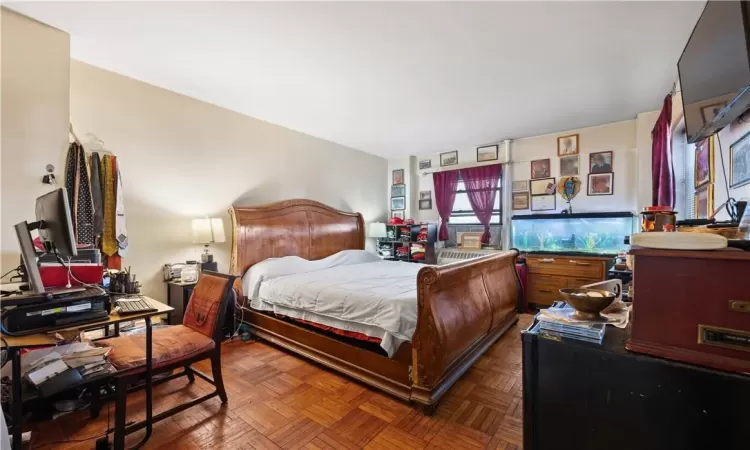 4 Fordham Hill Oval, New York, NY, 1 Bedroom Bedrooms, 3 Rooms Rooms,1 BathroomBathrooms,Residential,For Sale,Fordham Hill,H6315323