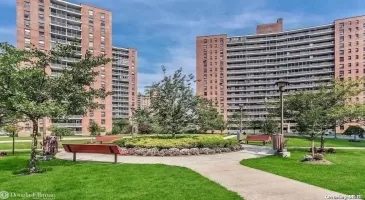 61-55 98th Street, New York, NY, 1 Bedroom Bedrooms, 3 Rooms Rooms,1 BathroomBathrooms,Residential,For Sale,98th,L3557428