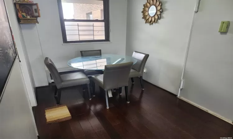 61-55 98th Street, New York, NY, 1 Bedroom Bedrooms, 3 Rooms Rooms,1 BathroomBathrooms,Residential,For Sale,98th,L3557428