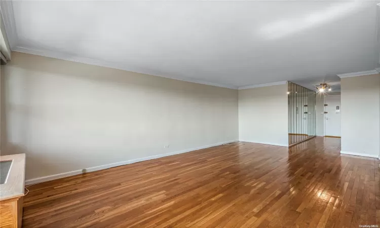 17-85 215 Street, New York, NY, 1 Bedroom Bedrooms, 4 Rooms Rooms,1 BathroomBathrooms,Residential,For Sale,215,L3576700