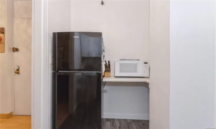 560 Broadway, Long Beach, NY, 3 Rooms Rooms,1 BathroomBathrooms,Residential,For Sale,Broadway,L3586955