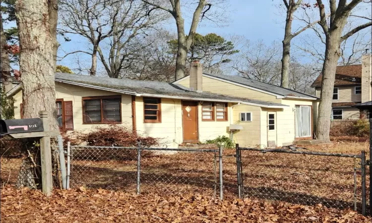 181 Cypress Drive, Brookhaven, NY, 2 Bedrooms Bedrooms, 4 Rooms Rooms,1 BathroomBathrooms,Residential,For Sale,Cypress,804077