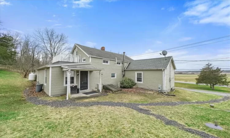 27 County Route 19, Hudson, NY, 3 Bedrooms Bedrooms, 10 Rooms Rooms,2 BathroomsBathrooms,Residential,For Sale,County Route 19,803981