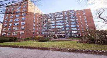 164-20 Highland Avenue, New York, NY, 3 Rooms Rooms,1 BathroomBathrooms,Residential,For Sale,Highland,805157