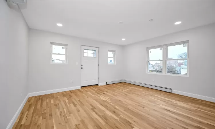 101-11 46th Avenue, New York, NY, 6 Bedrooms Bedrooms, ,3 BathroomsBathrooms,Residential Income,For Sale,46th,805307