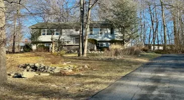 15 Ann Marie Drive, New Windsor, NY, 4 Bedrooms Bedrooms, 10 Rooms Rooms,2 BathroomsBathrooms,Residential,For Sale,Ann Marie,804055