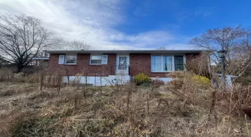 411 Vineyard Avenue, Lloyd, NY, 3 Bedrooms Bedrooms, 6 Rooms Rooms,1 BathroomBathrooms,Residential,For Sale,Vineyard,805846