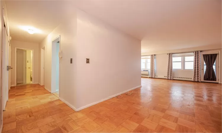 450 Shore Road, Long Beach, NY, 1 Bedroom Bedrooms, 4 Rooms Rooms,1 BathroomBathrooms,Residential,For Sale,Shore,804874