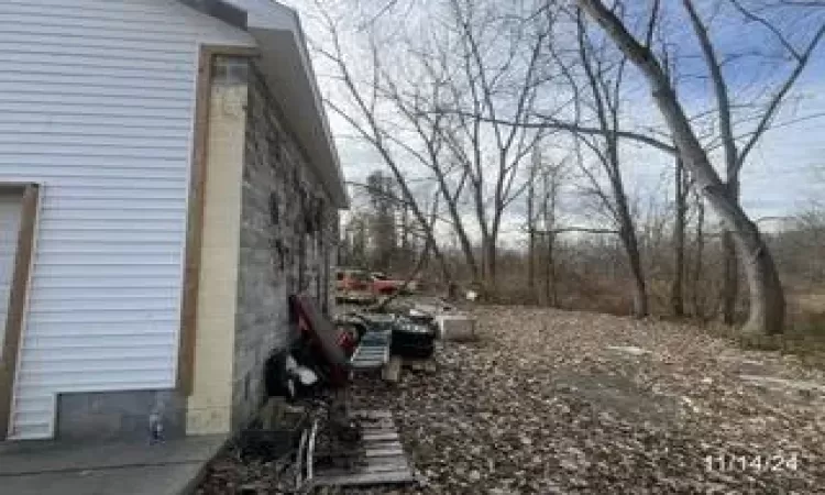 Right View of garage