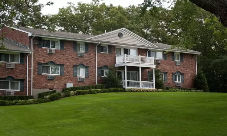 457 Lincoln Boulevard, Smithtown, NY, 1 Bedroom Bedrooms, 4 Rooms Rooms,1 BathroomBathrooms,Residential Lease,For Rent,Lincoln,807661