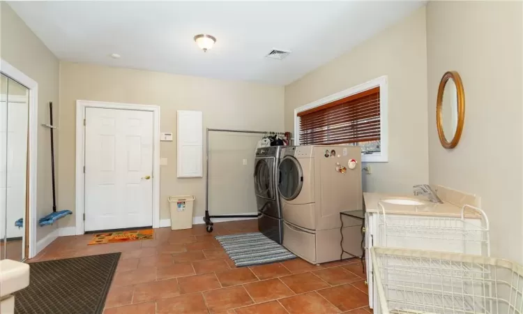 Laundry Room/ Storage