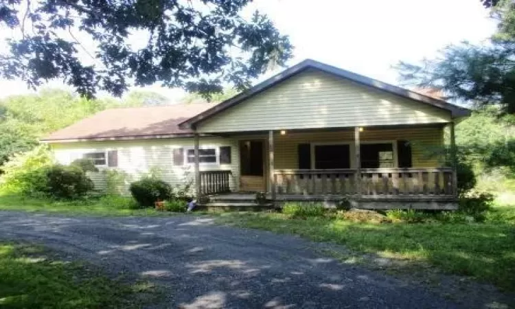 189 Case Road, Greenville, NY, 3 Bedrooms Bedrooms, 7 Rooms Rooms,1 BathroomBathrooms,Residential Lease,For Rent,Case,808760