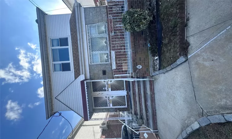 View of front of property featuring a porch