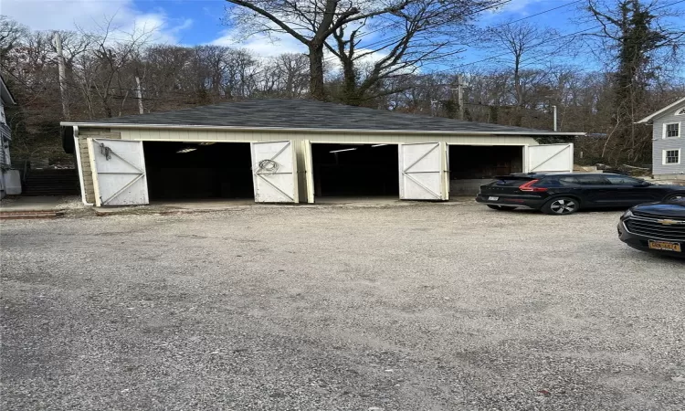 Exterior Garage