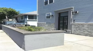 60 Wisconsin Street, Long Beach, NY, 1 Bedroom Bedrooms, 3 Rooms Rooms,1 BathroomBathrooms,Residential Lease,For Rent,Wisconsin,810782