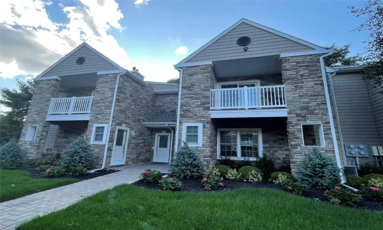 1000 Saddle Rock Road, Islip, NY, 1 Bedroom Bedrooms, 4 Rooms Rooms,1 BathroomBathrooms,Residential Lease,For Rent,Saddle Rock,811706