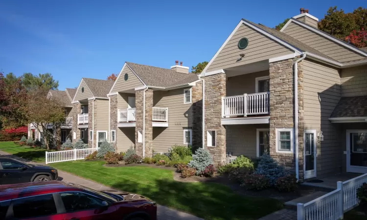 1000 Saddle Rock Road, Islip, NY, 1 Bedroom Bedrooms, 4 Rooms Rooms,1 BathroomBathrooms,Residential Lease,For Rent,Saddle Rock,811706