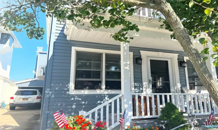 View of front of house with a porch