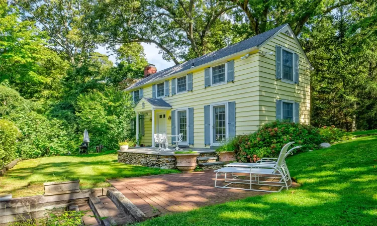 Cottage in the backyard