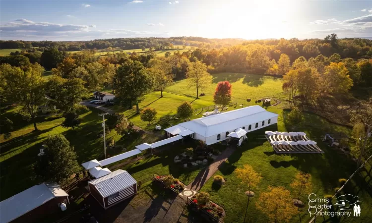 Birds eye view of property