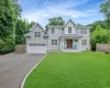 3 Wood Court, Oyster Bay, NY, 5 Bedrooms Bedrooms, 14 Rooms Rooms,3 BathroomsBathrooms,Residential,For Sale,Wood,814194