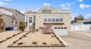 455 Park Avenue, Long Beach, NY, 2 Bedrooms Bedrooms, 6 Rooms Rooms,1 BathroomBathrooms,Residential Lease,For Rent,Park,814237