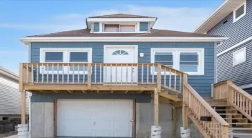 84 Pine Street, Long Beach, NY, 3 Bedrooms Bedrooms, 5 Rooms Rooms,1 BathroomBathrooms,Residential Lease,For Rent,Pine,814395