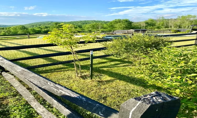 Long private driveway