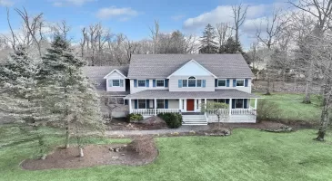 35 Rose Hill Road, Ramapo, NY, 5 Bedrooms Bedrooms, 12 Rooms Rooms,4 BathroomsBathrooms,Residential,For Sale,Rose Hill,804059