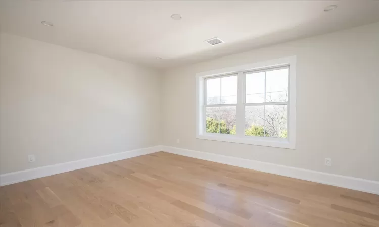 3rd Bedroom with double closet