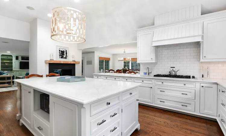 Kitchen Opening to Family Room