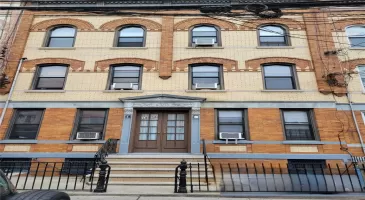 18-58 Cornelia Street, New York, NY, 18 Bedrooms Bedrooms, 30 Rooms Rooms,6 BathroomsBathrooms,Residential,For Sale,Cornelia,817157