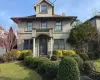 View of front of home featuring a front yard