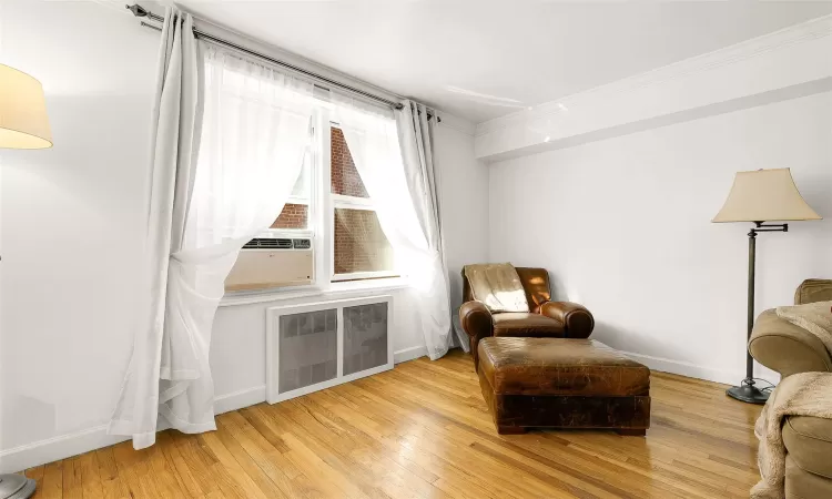 72-10 112th Street, New York, NY, 2 Bedrooms Bedrooms, 6 Rooms Rooms,1 BathroomBathrooms,Residential,For Sale,112th,818472