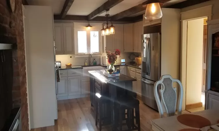 Kitchen with a breakfast area