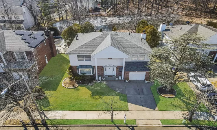 Birds eye view of property featuring a residential view