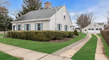 200 Village Lane, Southold, NY, 3 Bedrooms Bedrooms, 7 Rooms Rooms,2 BathroomsBathrooms,Residential,For Sale,Village,832086