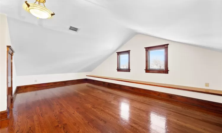 3323 158th Street, New York, NY, 4 Bedrooms Bedrooms, 11 Rooms Rooms,4 BathroomsBathrooms,Residential,For Sale,158th,832565