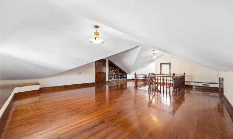 3323 158th Street, New York, NY, 4 Bedrooms Bedrooms, 11 Rooms Rooms,4 BathroomsBathrooms,Residential,For Sale,158th,832565