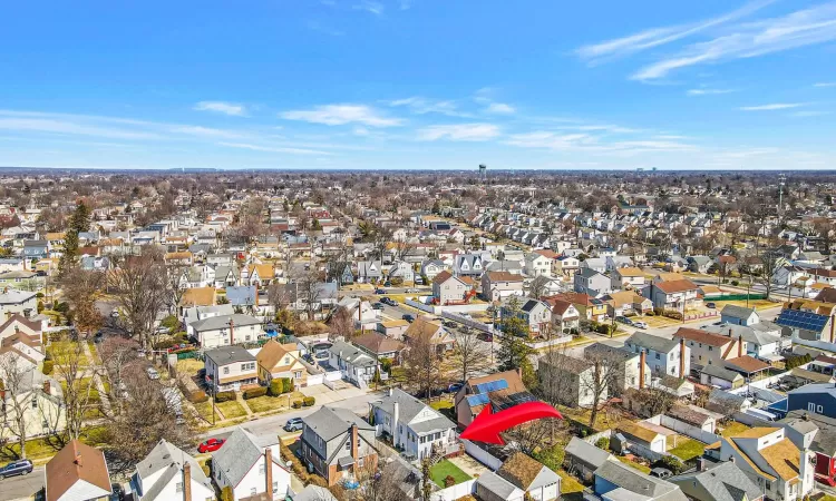 Birds eye view of property featuring a residential view