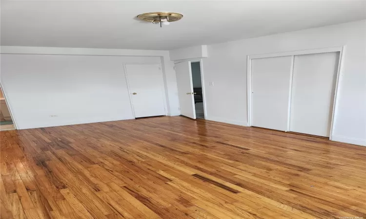 10-40 Nielson ST, New York, NY, 3 Bedrooms Bedrooms, 6 Rooms Rooms,2 BathroomsBathrooms,Residential,For Sale,Nielson ST,834534