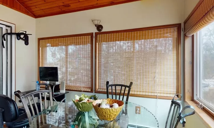 All seasons heated sunroom