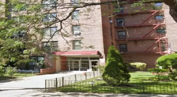 33-44 Junction Boulevard, New York, NY, 2 Bedrooms Bedrooms, 6 Rooms Rooms,1 BathroomBathrooms,Residential,For Sale,Junction Boulevard,835234