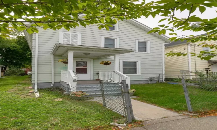 79 COTTAGE Street, Poughkeepsie, NY, 3 Bedrooms Bedrooms, 10 Rooms Rooms,1 BathroomBathrooms,Residential,For Sale,COTTAGE,835238