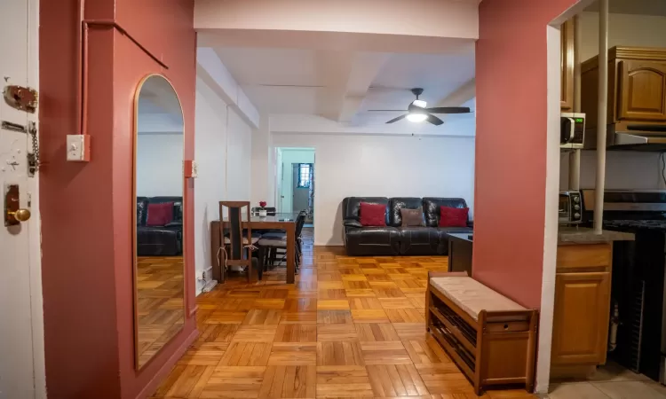 Corridor with beam ceiling